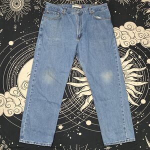 Levis 505 Regular Straight Light Blue Denim Jeans Mens 40x29 Casual Outdoor